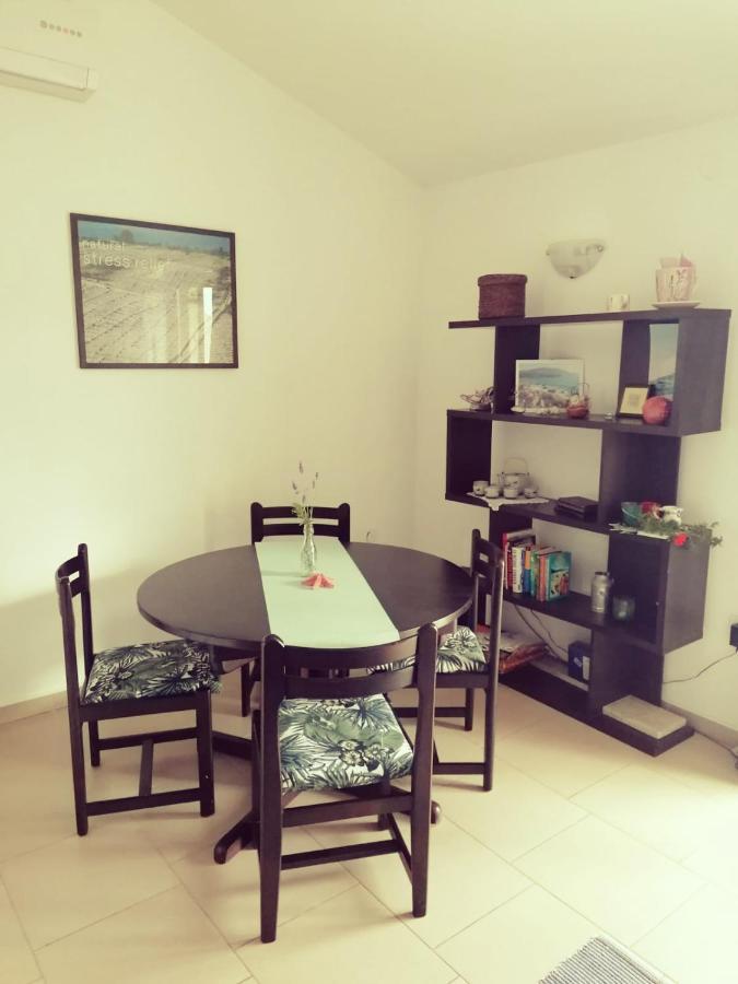 Apartment By The Beach Primošten Екстериор снимка