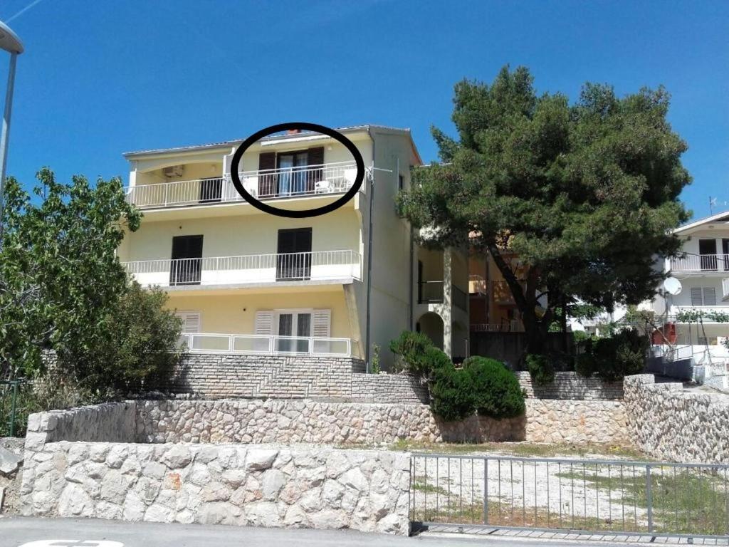Apartment By The Beach Primošten Екстериор снимка